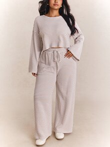 CovetEZ Plus Size Women's Early Autumn Long Sleeve White Crew Neck T-Shirt Wide Leg Loose Casual Traditional Western Two Pieces Set Formal Lounge Vacation - Multicolor - View 3