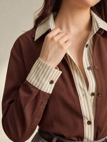 Anewsta 女款秋冬復古優雅休閒棕色拼接 Polo 領長袖落肩襯衫，適合商務辦公 - 棕色 - 查看 2