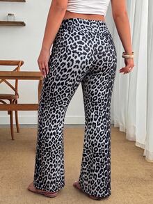 Enliva Plus Size Women's Wide Waist Leopard Print Flare Pants, Suitable For Apple And Curvy Body Types Fall - Black and White - View 2