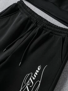 PAVTROS Men American Vintage Cursive Letter Short Hoodie & Loose Wide Leg Sweatpants 2 Pieces Set, Goth - Black - View 6