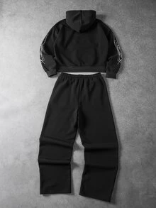 PAVTROS Men American Vintage Cursive Letter Short Hoodie & Loose Wide Leg Sweatpants 2 Pieces Set, Goth - Black - View 2
