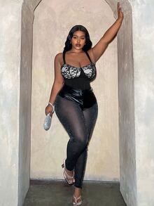 Veslaya Bodysuit Elegan & Pesta & Pertemuan & Kencan Seksi Tanpa Lengan Warna Hitam Polos dengan Leher V Dalam dan Hiasan Renda Transparan serta Sabuk Pinggang, Ukuran Plus, Musim Semi/Panas - Hitam - View 4