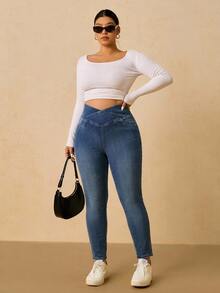 SHEIN Tall CURVE 大尺碼女款不對稱腰頭修身休閒百搭牛仔褲 - 藍色 - 查看 3