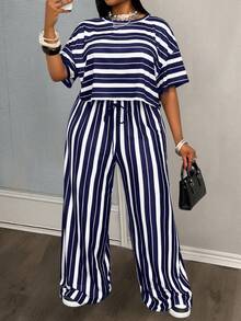 Slaydiva Women Plus Size 2-Piece Set, Navy Blue Striped Print Loose Drop Shoulder Short Sleeve Cropped Top Wide Leg Pants, Summer Vacation Casual Wear Formal - Navy Blue - View 9