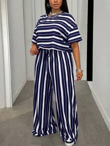Slaydiva Women Plus Size 2-Piece Set, Navy Blue Striped Print Loose Drop Shoulder Short Sleeve Cropped Top Wide Leg Pants, Summer Vacation Casual Wear Formal - Navy Blue - View 3