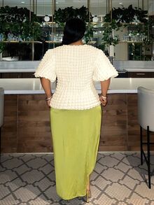 Veslaya 休闲基本款女式大码纹理网格圆领泡泡袖白色 T 恤爆米花款式 - 杏色 - 查看 2