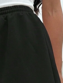 SHEIN 少女纯黑色针织宽松休闲抽绳口袋阔腿运动裤 - 黑色 - 查看 8