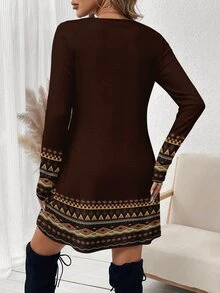 SHEIN LUNE 女款幾何印花圓領長袖休閒短洋裝，適合度假 - 彩色 - 查看 2