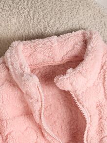 SHEIN This Girls' Jacket, Adorned With Heart Patterns, Exudes A Vintage Yet Playful Style. The Stand-Up Collar And Zipper Short Design Is Both Neat And Flattering. The Elastic Hem And Cuffs Add Flexibility. It Combines Sweet And Cool Styles, Suitable For Various Occasions, And Is An Indispensable Versatile Item For Autumn And Winter - Pink - View 4