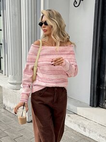 Serisse Sweater Wanita Rajutan dengan Motif Bahu Terbuka - MultiWarna - View 8