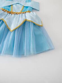 SHEIN Glamorique Kids 幼女公主風淺藍色金邊亮面多層薄紗無袖方領輕盈芭蕾舞裙洋裝，適合生日派對、夏季度假 - 藍色 - 查看 4