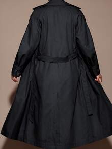 SHEIN BAE CURVE 大尺碼女款黑色鈕扣翻領長袖風衣 秋季 正式晚宴 優雅商務休閒 - 黑色 - 查看 4
