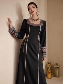 Al Najma [Printed Design] Women's Turkish & Arabian Traditional Long Tunic Dress With Printed Square Neckline - Black - View 4
