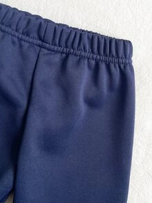 SHEIN Playful Pals 2件組新生兒男嬰衛衣慢跑褲套裝，可愛甜美海軍藍白色熊貼布條紋毛絨長袖圓領常規款，適合生日派對秋季 - 藏蓝色 - 查看 10
