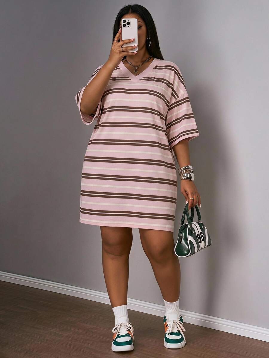 Slaydiva Plus Size Women's Short Sleeve Striped V-Neck Dropped Shoulder Dress - Multicolor - View 1