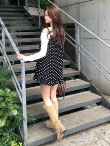 FRIFUL 女款波點休閒法式可愛百搭日常穿著細肩帶上衣 早午餐黑白波點夏季款 - 黑色 - 查看 5
