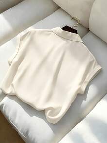 SHEIN [印花設計] 女款短袖花卉襯衫，適合日常穿著 - 白色 - 查看 3