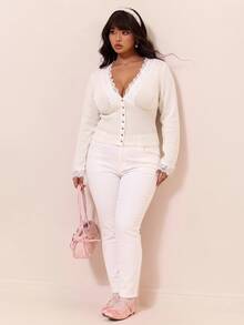 CovetEZ Autumn/Winter Lace Patchwork V-Neck Slim Fit Plus Size Cardigan Sweater - Beige - View 7