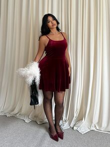 GalTyme Plus Size Spaghetti Strap Backless Solid Color Ruched Jumpsuit - Burgundy - View 2