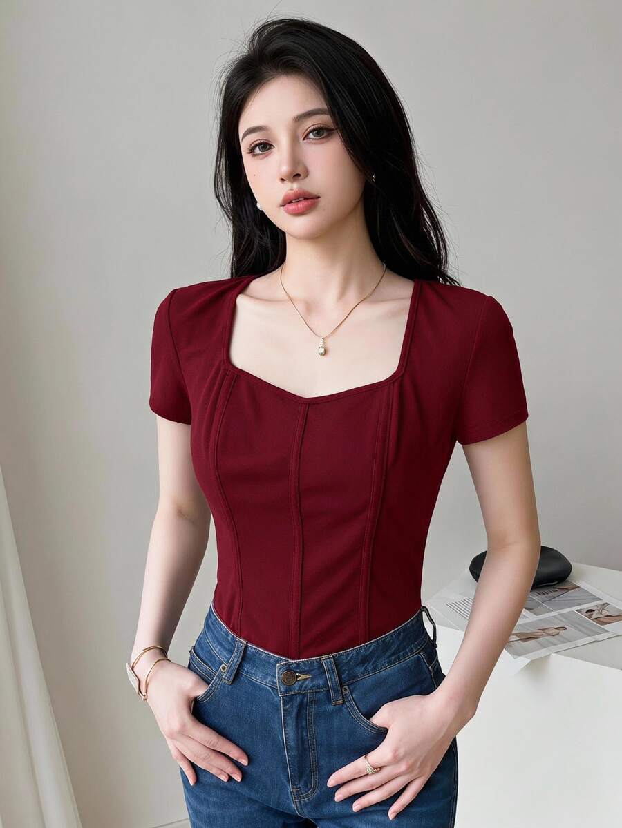 Feyla Women's Solid Color Fitted Casual Daily Short Sleeve T-Shirt - Burgundy - View 1