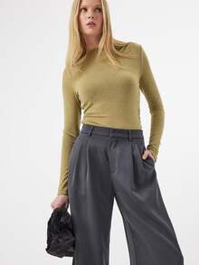 KÆRIA Hus Double-Pleat Wide-Leg Trousers - Soft-Touch Suiting - Gray - Tailo Pants Women Office Work Fall Business Casual Elegant - Grey - View 5