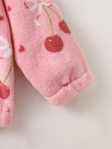 SHEIN 1件幼兒女童連帽外套大衣，可愛甜美粉珊瑚色櫻桃蝴蝶結印花，毛茸茸長袖連帽加厚，適合冬季、萬聖節、秋季、假日派對，舒適拉鍊款 - 彩色 - 查看 5