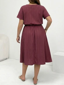 Shapeblank 大码女装春夏时尚休闲宽松舒适日常百搭显瘦纹理面料紫红色V领短袖收腰中长连衣裙，带口袋，夏季服装，度假装，简约风格 - 粉色 - 查看 2