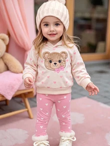SHEIN 2件組幼兒女嬰連帽褲裝套裝，可愛甜美公主風，粉色米色熊愛心印花蝴蝶結長袖連帽衫，秋季度假慢跑親子套裝 - 粉色 - 查看 11