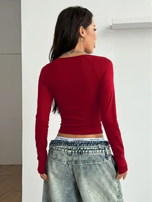 Coolane 女式冬季/秋季街头休闲比赛日返校休闲棉质撞色深蓝色圆领长袖T恤 - 酒紅色 - 查看 6
