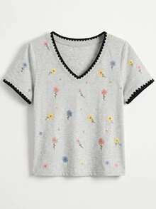 Resyla 【印花設計】女款 V 領對比飾邊花卉刺繡圖案休閒百搭日常穿著短袖 T 恤 - 彩色 - 查看 3