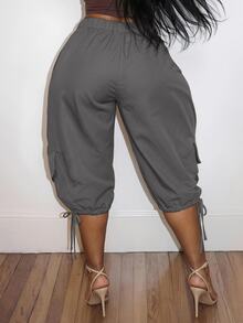 Slaydiva Plus Size Elastic Waist Cargo Tie-Up Capri Pants - Dark Grey - View 3
