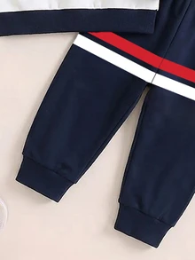SHEIN 2pcs Baby Boys Sweatshirt Set Casual Navy Colorblock Striped Horse Print Long Sleeve Crew Neck Fall Outfits Back To School Winter Clothes - Multicolor - View 6