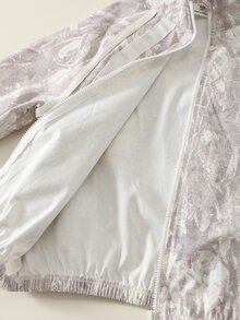 SHEIN 2件組兒童小男孩秋冬休閒織帶長袖前開式迷彩夾克與運動長褲套裝，運動套裝，男孩夾克套裝，連帽套裝 - 彩色 - 查看 8