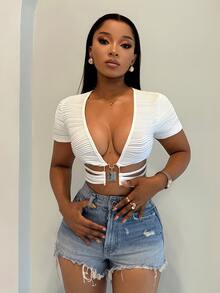BamGleam Women's Sexy V-Neck Metal Buckle Textured Fabric Short Sleeve T-Shirt, Suitable For Spring/Summer Night Out Club All White - White - View 2