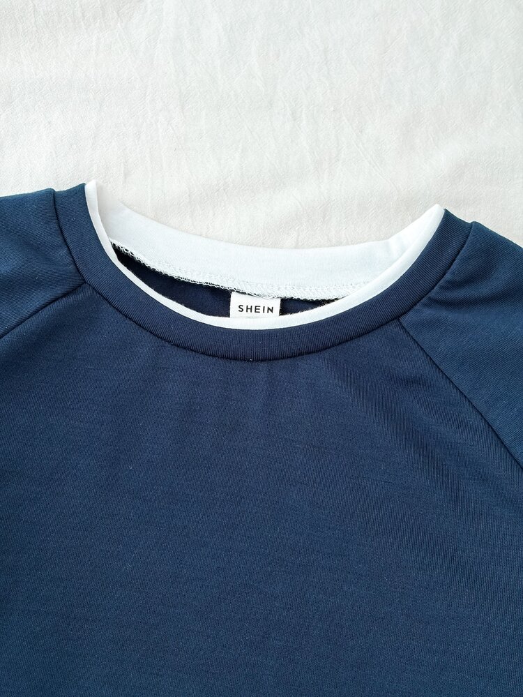 SHEIN Kids Tween Girls Blue White Colorblock Graphic Patched Pocket Raglan Three Quarter Sleeve Round Neck T-Shirt Casual Spring Fall - Blue and White - View 8
