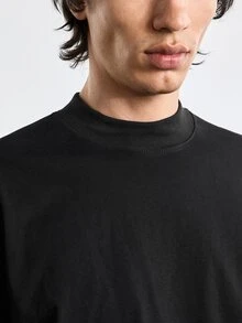 Merionis Boxy Cropped Loose Casual Minimalist Fashion Mid-Sleeve T-Shirt, High Quality Store Style, 100% Cotton Comfortable - Black - View 2