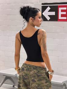 StreetHx 女款街頭性感鏤空無袖背心上衣 - 黑色 - 查看 2