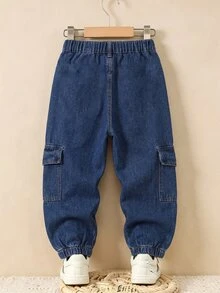 SHEIN 男童牛仔長褲，秋冬新品，深藍色，錐形寬鬆版型，多口袋設計，輕量柔軟牛仔布料，舒適穿著，時尚男孩必備，簡約休閒風格，適合四季，完美適用於日常穿著、拍照、購物、外出、聚會等，2026新款男童牛仔長褲 - 深色水洗藍 - 查看 4