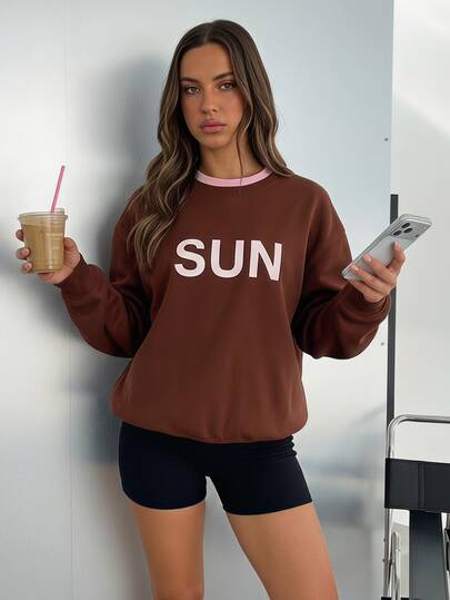 Fluxe Sweatshirt Wanita dengan Cetakan Huruf Grafis, Bahan Scuba Warna Kontras Dua Lapisan Kerah Bulat, Atasan Pullover Kasual Lengan Panjang Ukuran Besar untuk Musim Gugur