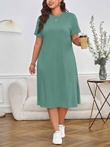 Shapeblank Plus Size Women Solid Color Round Neck Short Sleeve Casual Dress - Green - View 4
