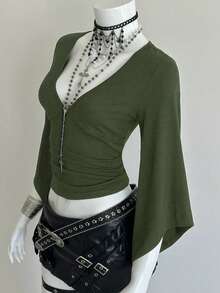 EgrlEra Deep V-Neck Sexy Mid-Length Sleeve Fitted T-Shirt - Dark Green - View 4