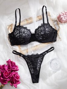 Seduluxe 2pcs Women's Solid Color Contrast Lace Sheer Underwire Bra And Thong Panty Lingerie Set - Black - View 3