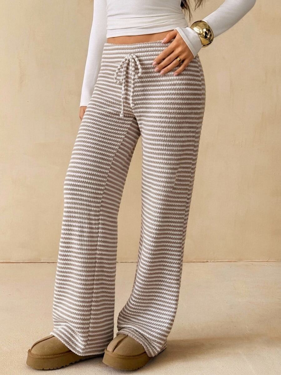 SHEIN Tall بنطال طويل للنساء بخصر منخفض جداً مع رباط وخطوط - كاكي - مشاهدة 1