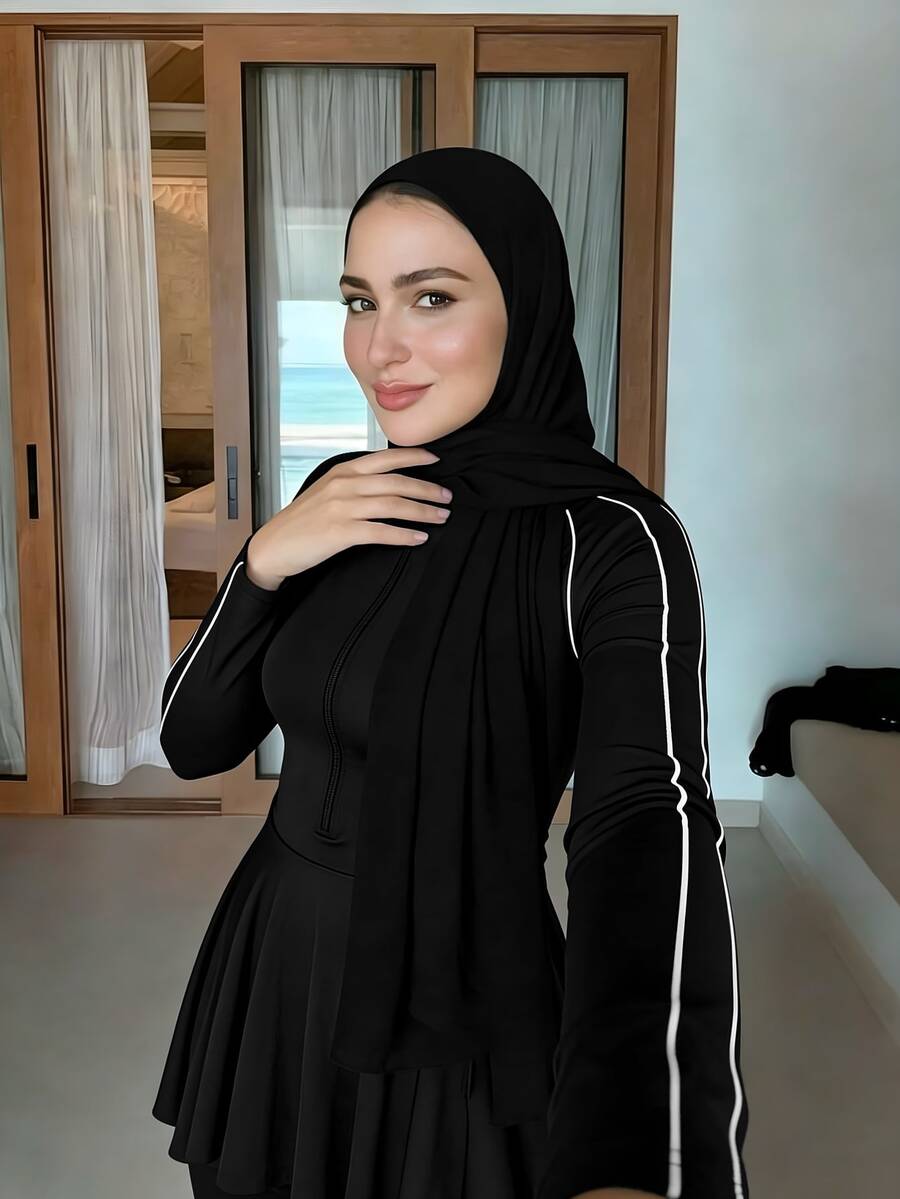 SHEIN With My Calm طقم رياضي علوي طويل بخطوط متباينة وأكمام راجلان وسحاب نصفي وحافة واسعة مع وشاح وبنطال واسع - الأسود - مشاهدة 1
