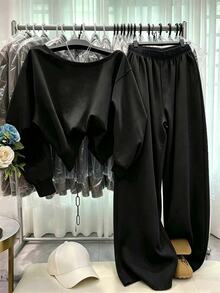 SHEIN 2件組女款休閒寬鬆露肩字母印花長袖衛衣與格紋長褲套裝，秋冬款 - 黑色 - 查看 2