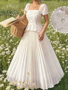 Modelyn 法式方领精致串珠刺绣拼接修身褶裥短袖优雅连衣裙 - 杏色 - 查看 8