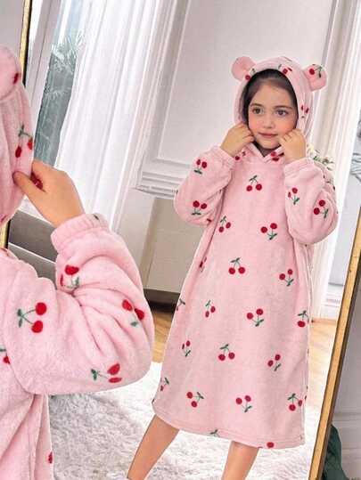 SHEIN Young Girl Young Girl Young Girl Young Girl Autumn/Winter Sweet Cartoon 3D Design Thick Fleece Pink Cherry Print Hooded Long Sleeve Loose Loungewear Pajamas