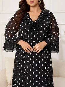 Al Najma Plus Size Women's Fashion Minimalist Flared Slimming Dress - Black - View 4