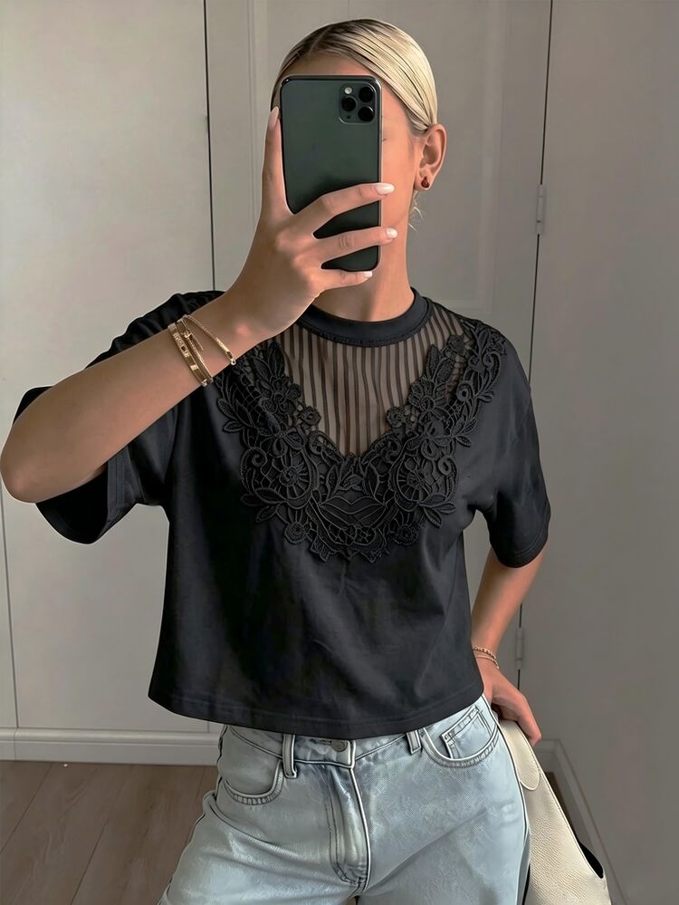DAZY Women's Casual Pleated Floral Loose Short Sleeve Cropped Round Neck T-Shirt, Summer - Black - View 3