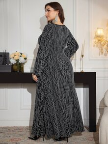 Modelyn Elegant Luxury Romantic Square Neck Long Sleeve Fitted Plus Size Knit Dress Fall - Black - View 2